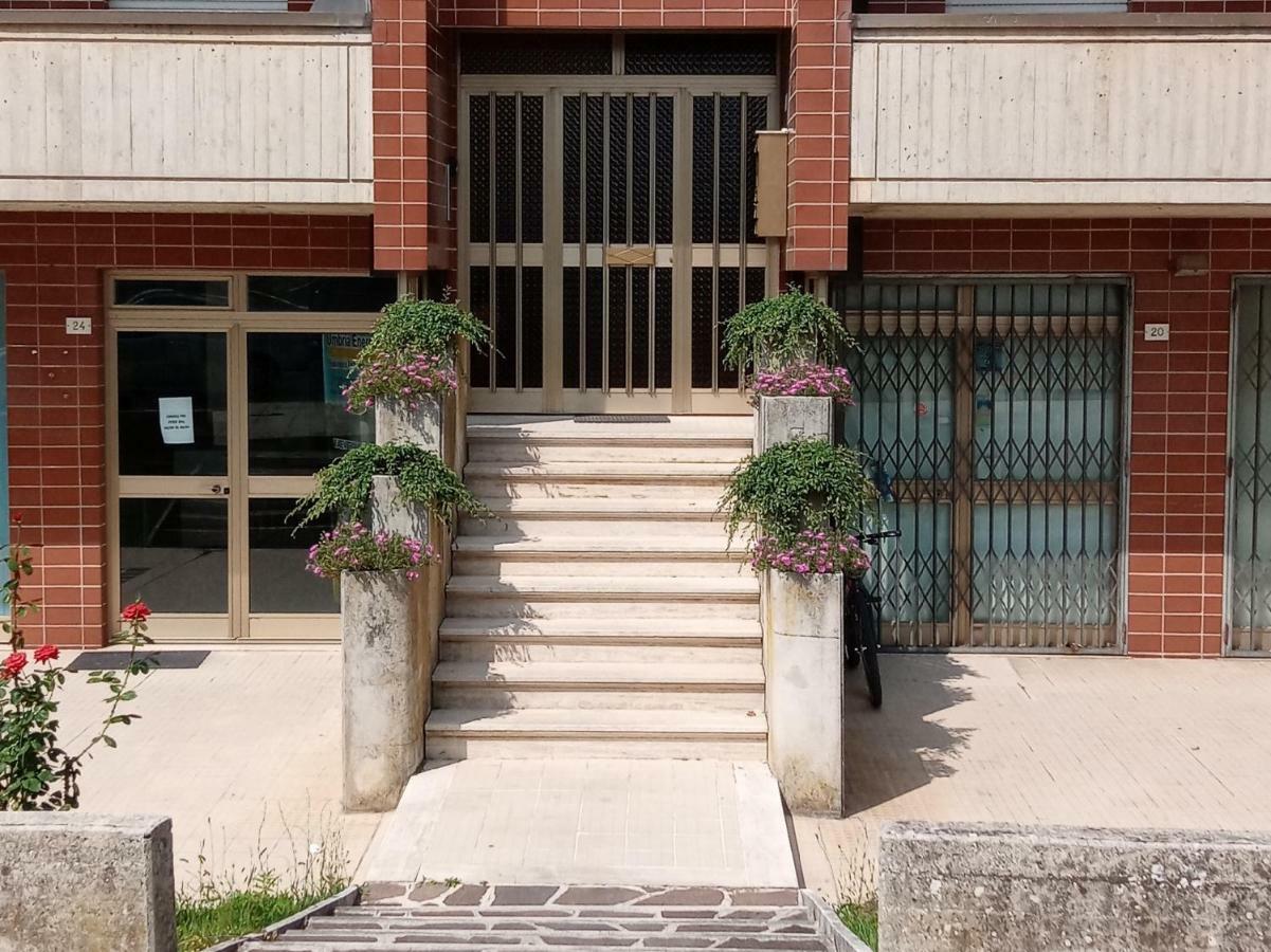 Happy House Gubbio Exterior foto